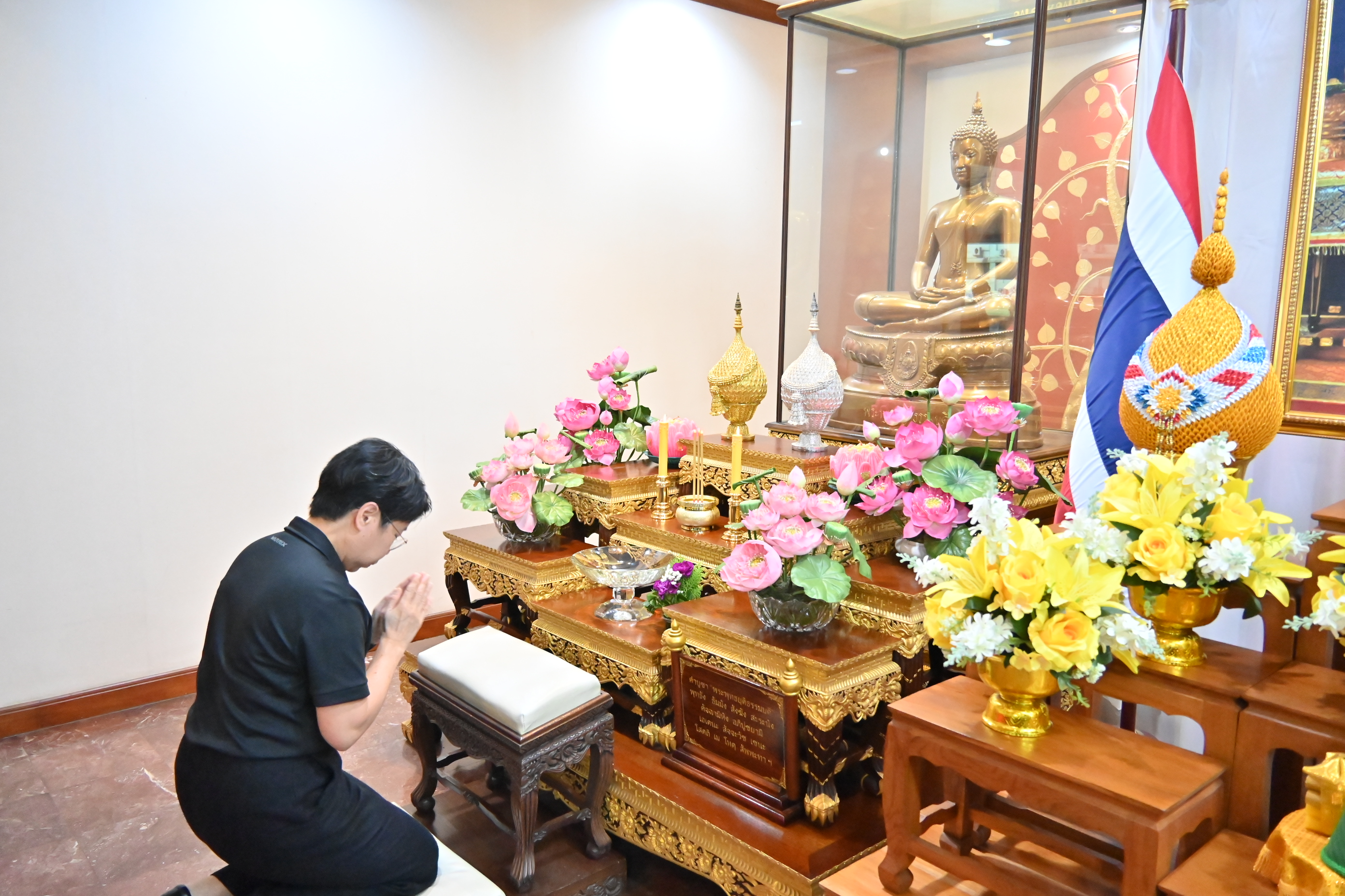 กรมบังคับคดี จัดกิจกรรมทำบุญตักบาตร ประจำเดือนกรกฎาคม 2569